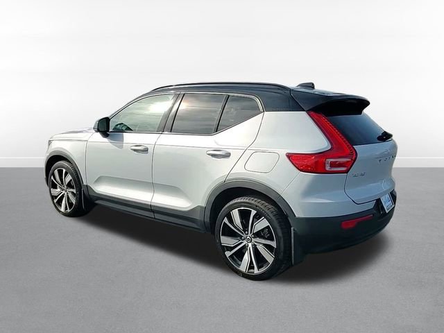 Used 2021 Volvo XC40 P8 Recharge w/ Advanced Package image 6