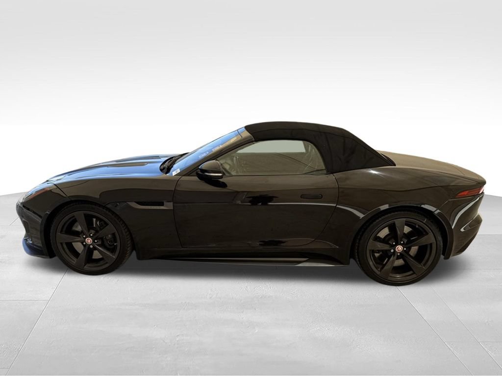 Used 2018 Jaguar F-TYPE 400 Sport RWD image 4