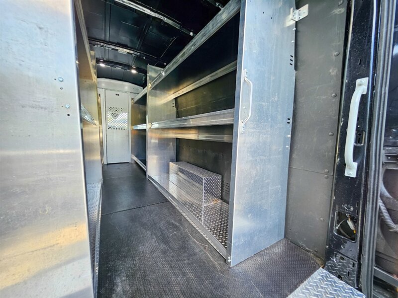 Used 2023 Ford Transit 250 148 High Roof Extended w/ Load Area Protection Package RWD image 6