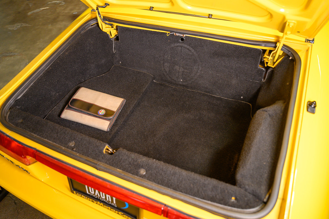 Used 1992 Alfa Romeo Spider Veloce image 8