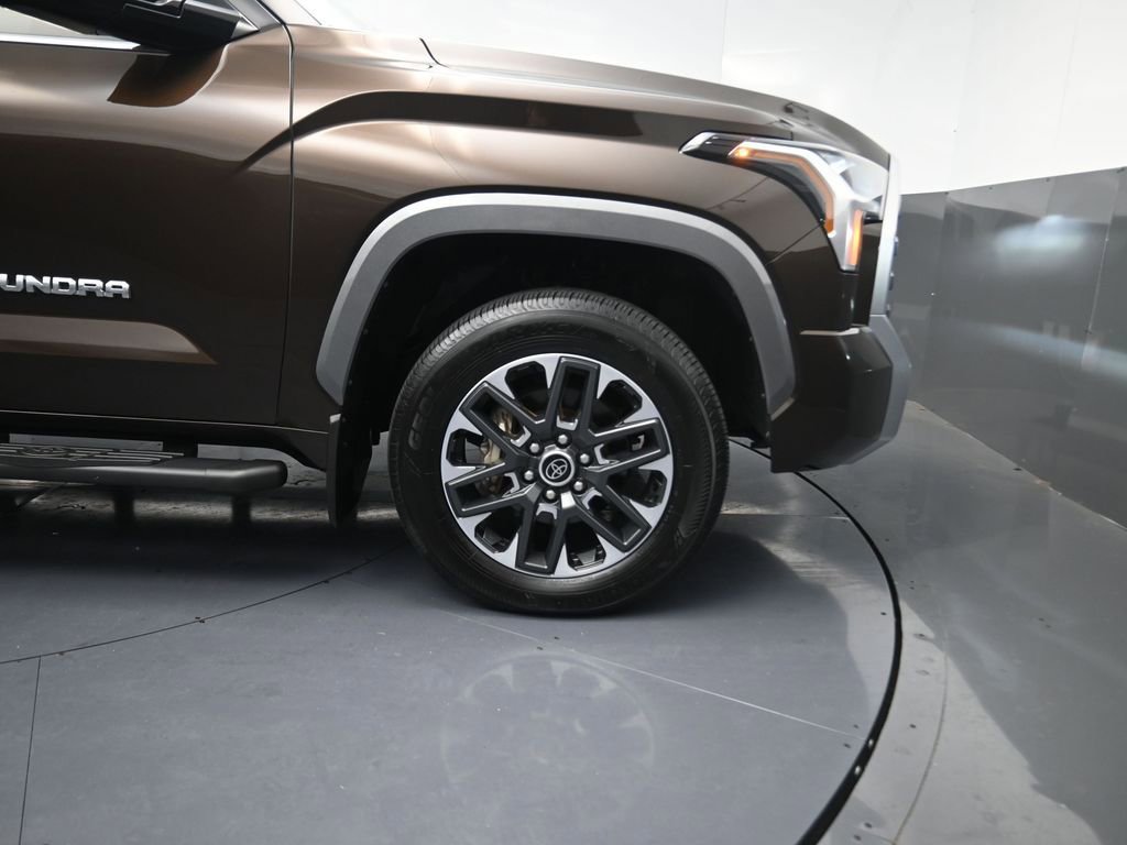 Used 2024 Toyota Tundra Limited image 5