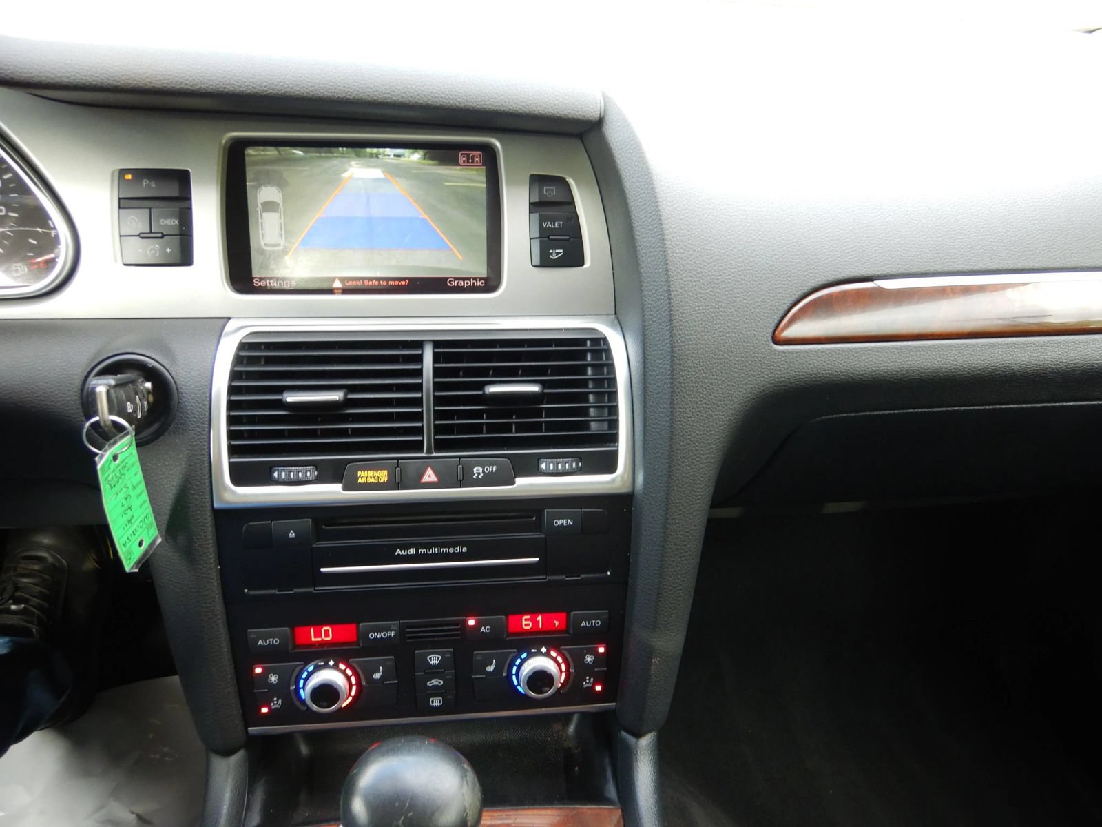Used 2011 Audi Q7 3.0T Premium Plus AWD/4WD image 14