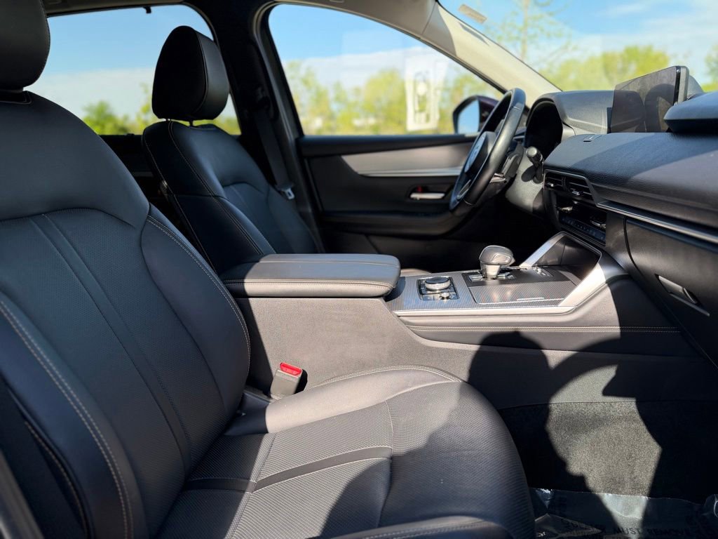 Used 2024 MAZDA CX-90 Plug-In Hybrid w/ Premium Pkg AWD/4WD image 29