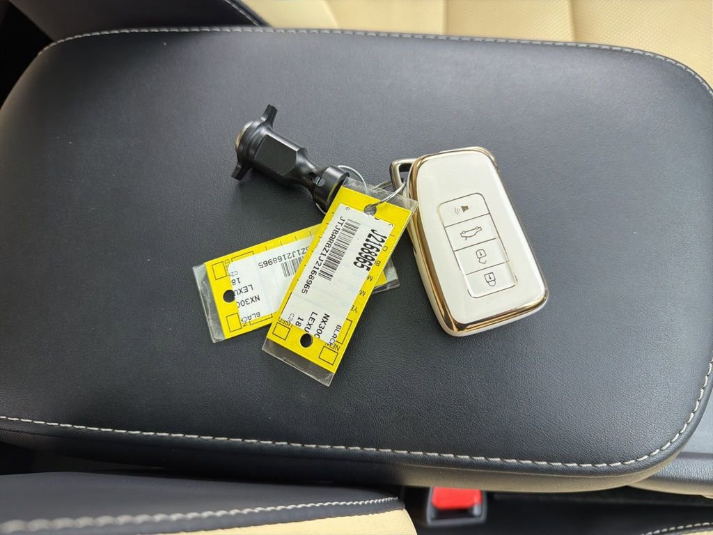 Used 2018 Lexus NX 300 AWD w/ Premium Package image 35