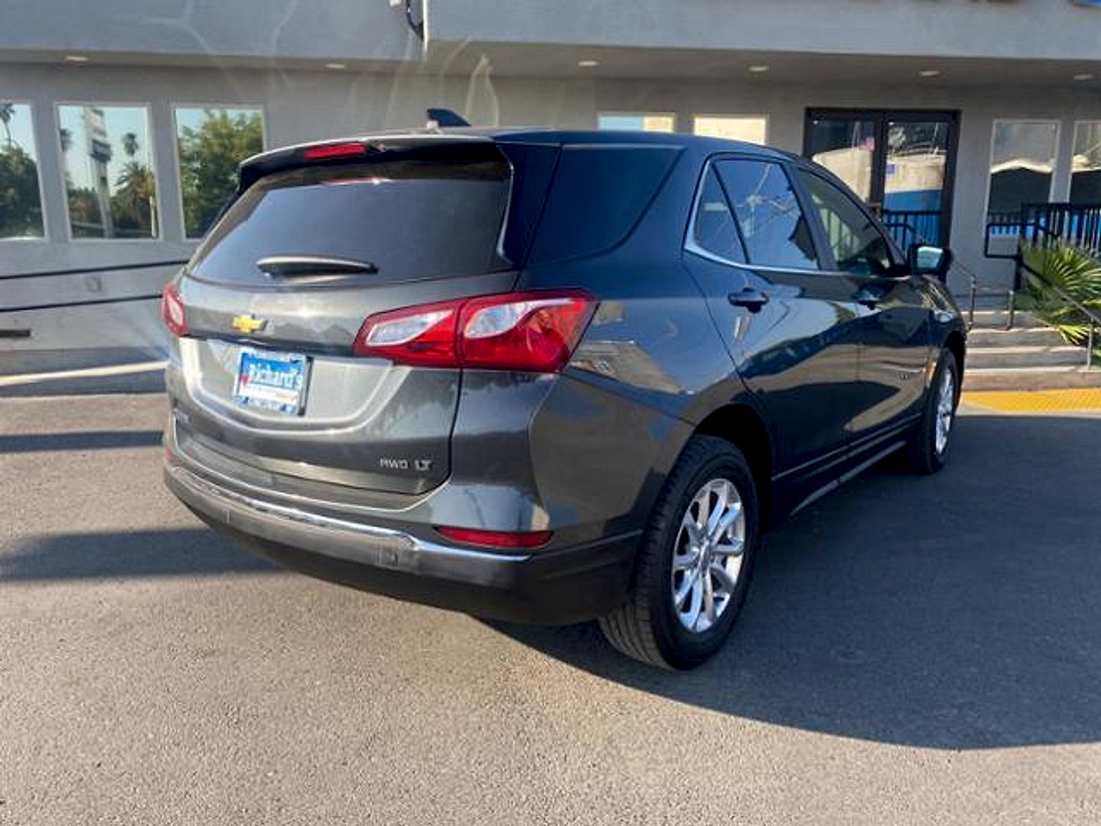 Used 2021 Chevrolet Equinox LT AWD/4WD image 12