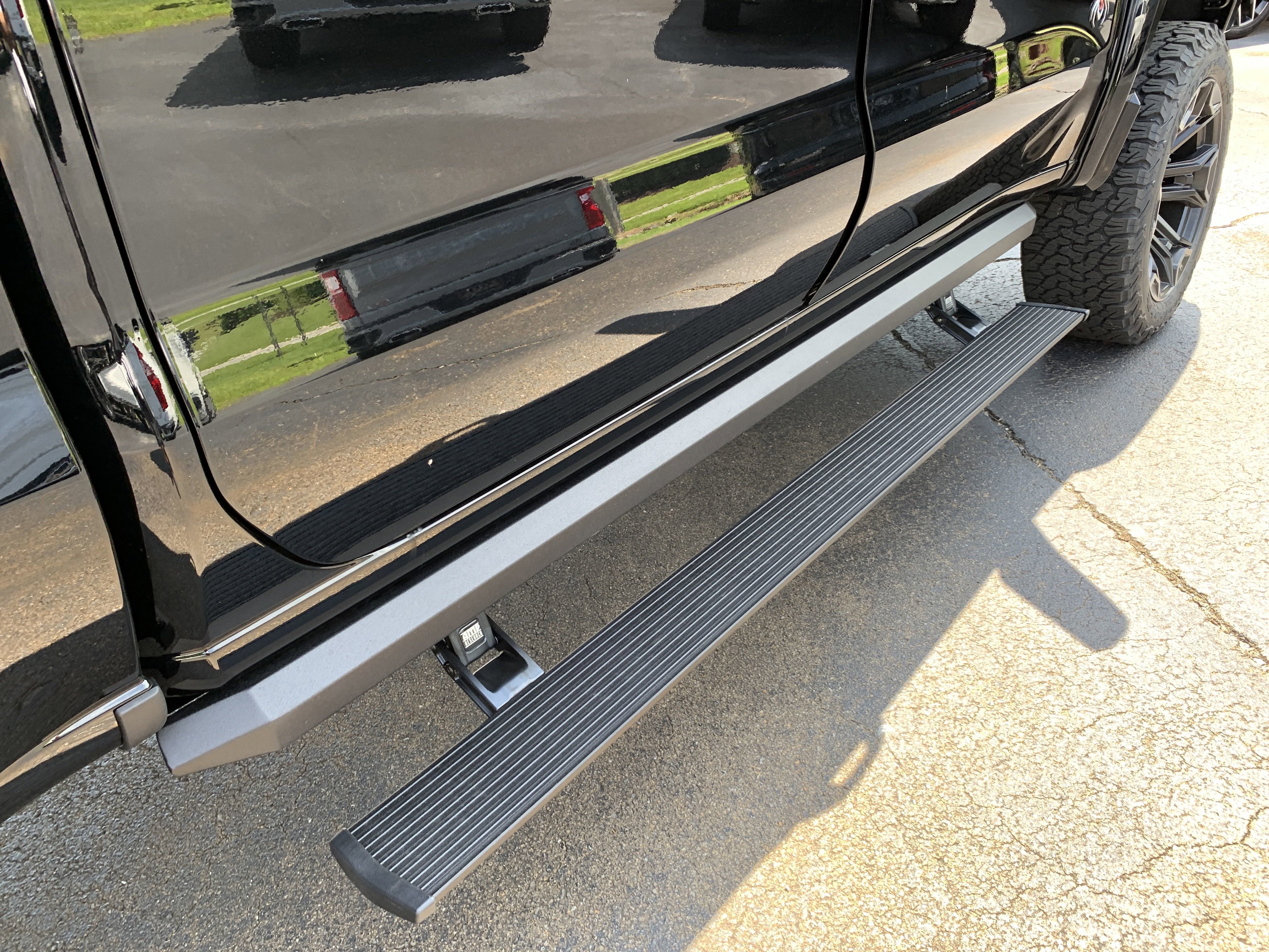 New 2025 Chevrolet Silverado 1500 RST image 31