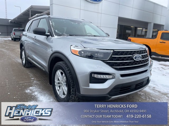 Used 2021 Ford Explorer XLT w/ Equipment Group 202A image 1