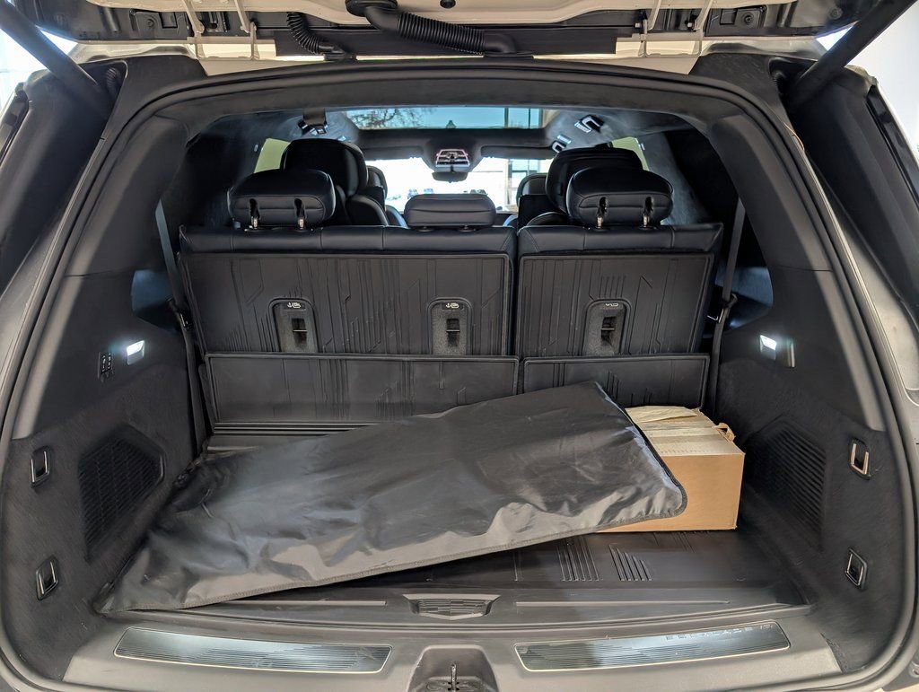 New 2026 Cadillac Escalade IQL Sport 2 AWD/4WD image 9