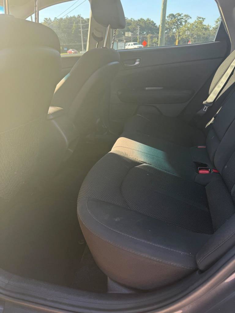 Used 2019 Kia Optima LX FWD image 7