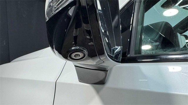 Used 2021 Chevrolet Tahoe RST w/ Luxury Package image 12