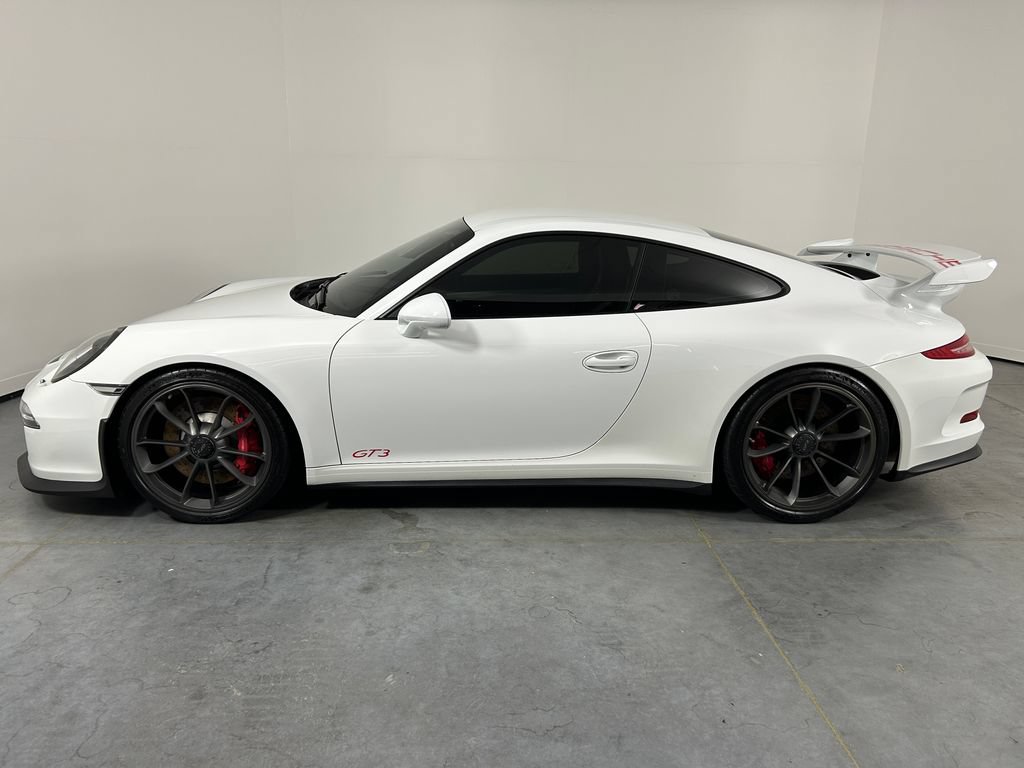 Certified 2015 Porsche 911 GT3 RWD image 2