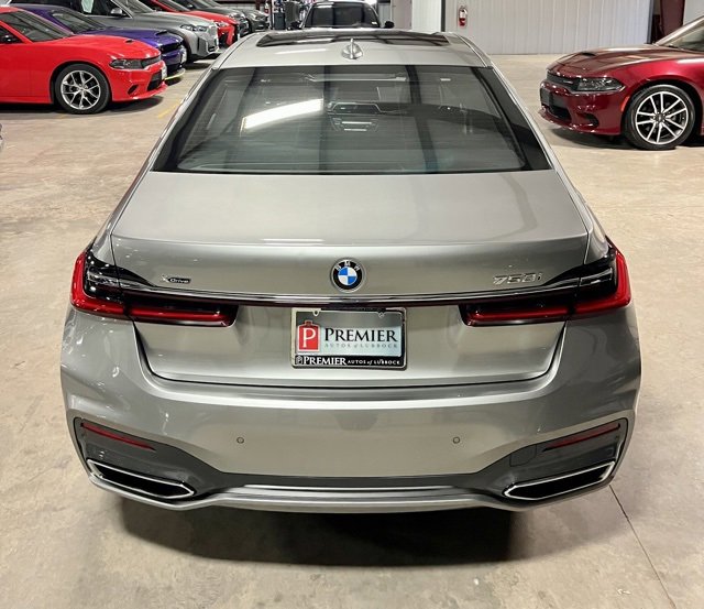 Used 2021 BMW 750i xDrive w/ M Sport Package image 5