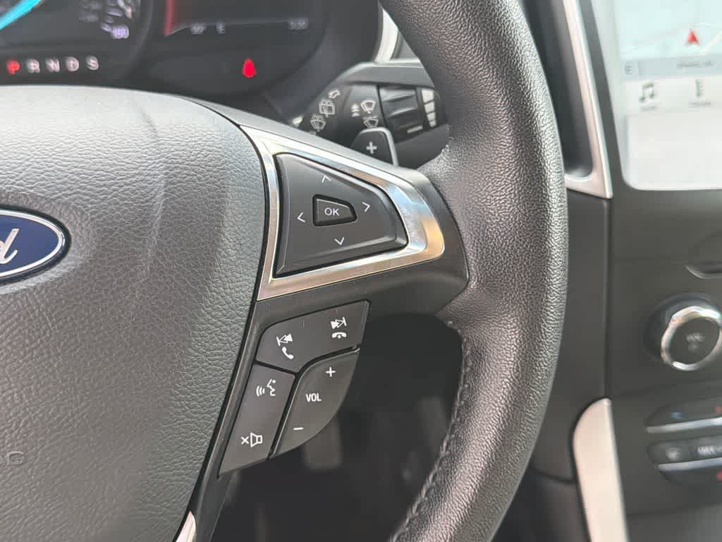 Used 2018 Ford Edge SEL w/ Equipment Group 201A FWD image 24