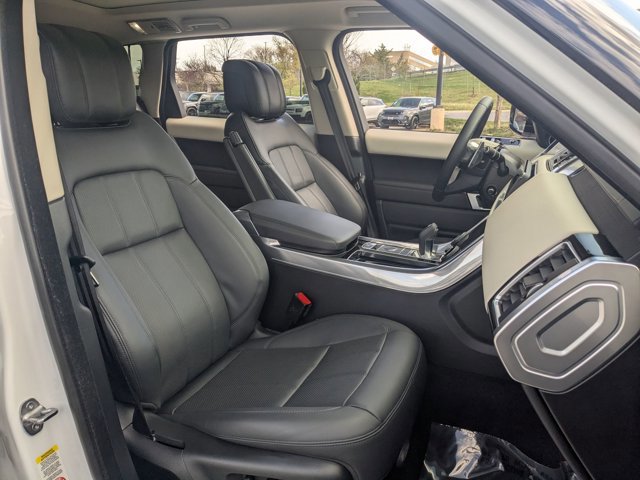 Used 2022 Land Rover Range Rover Sport HSE Silver Edition image 23