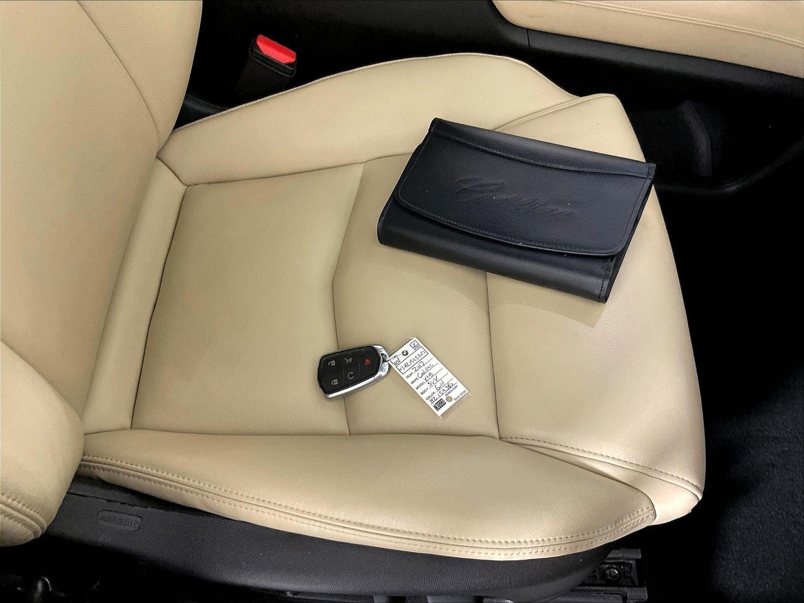 Used 2017 Cadillac XT5 FWD image 34