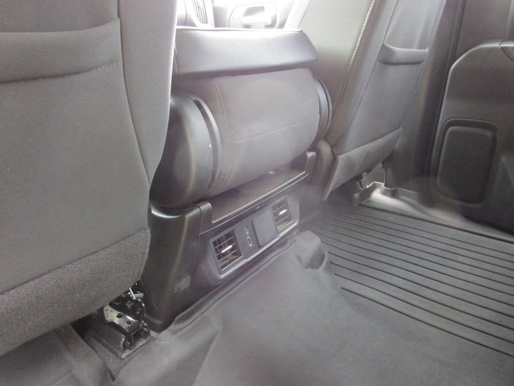 Used 2025 Chevrolet Silverado 2500 Custom w/ Custom Value Package AWD/4WD image 33