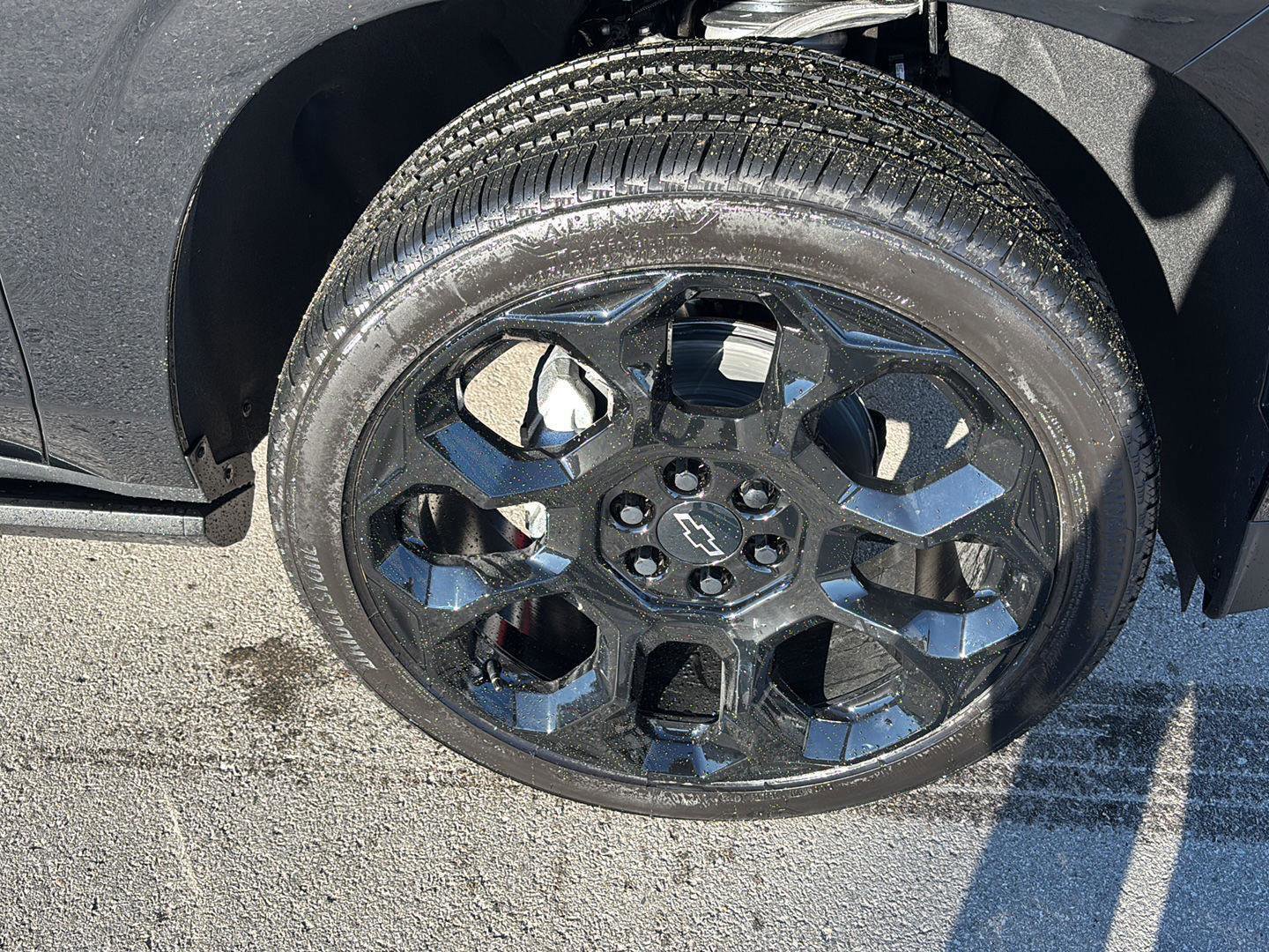 New 2026 Chevrolet Suburban High Country image 12