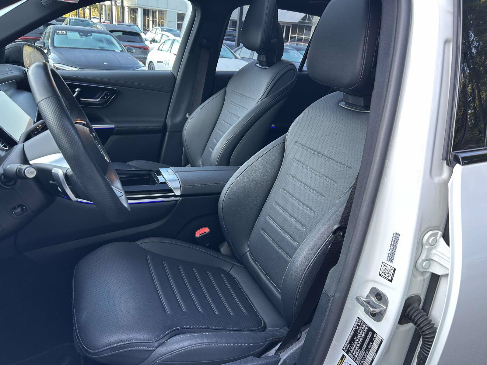 Certified 2025 Mercedes-Benz GLC 350e 4MATIC image 24