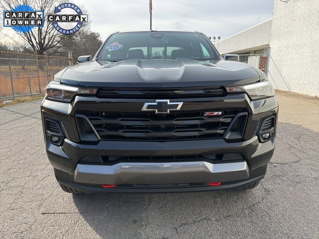 Used 2025 Chevrolet Colorado Z71 w/ Technology Package image 7
