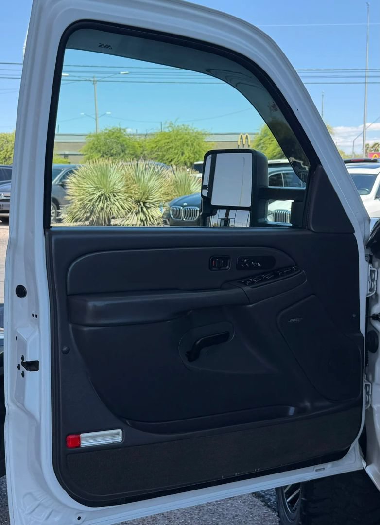 Used 2004 Chevrolet Silverado 2500 LT RWD image 37