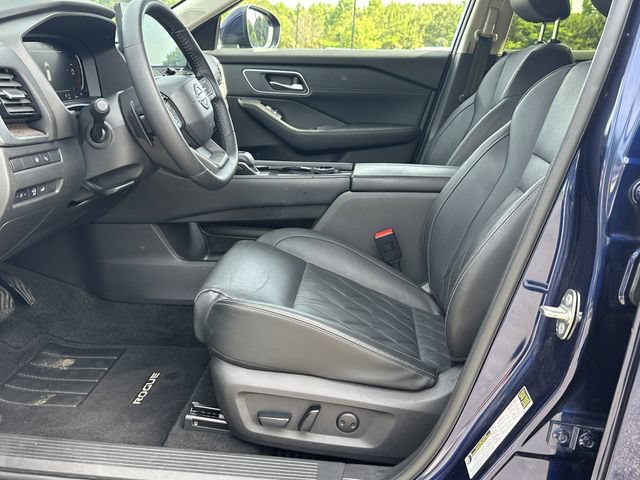 Certified 2025 Nissan Rogue Platinum w/ Platinum Premium Package AWD/4WD image 11