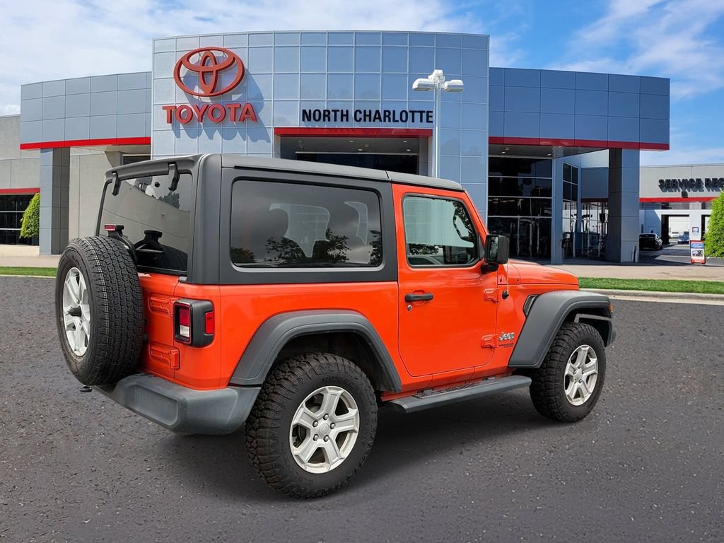 Used 2019 Jeep Wrangler Sport AWD/4WD image 7