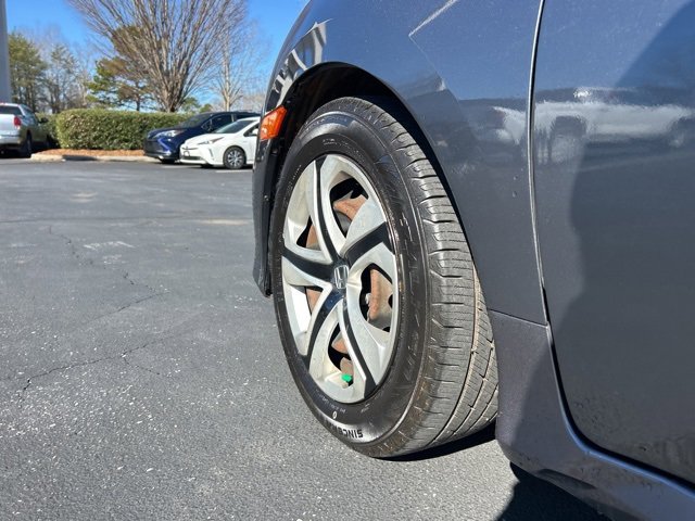 Used 2018 Honda Civic LX image 9