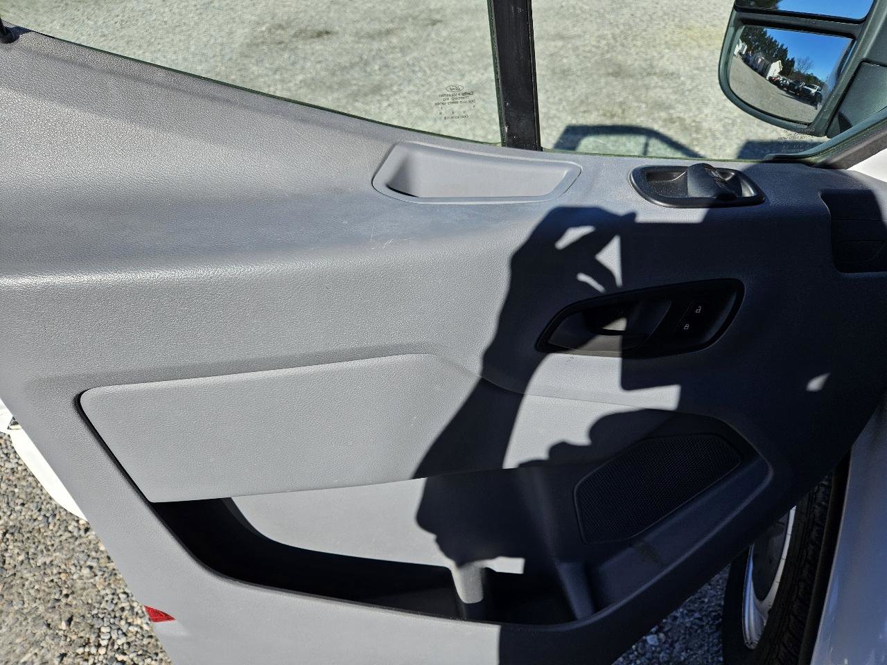 Used 2016 Ford Transit 250 148 High Roof Extended image 12