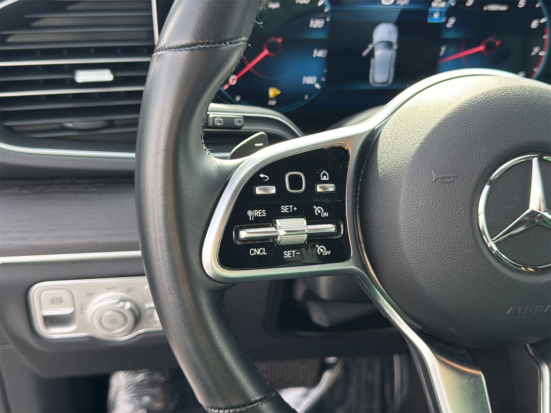 Certified 2023 Mercedes-Benz GLE 450 4MATIC image 15