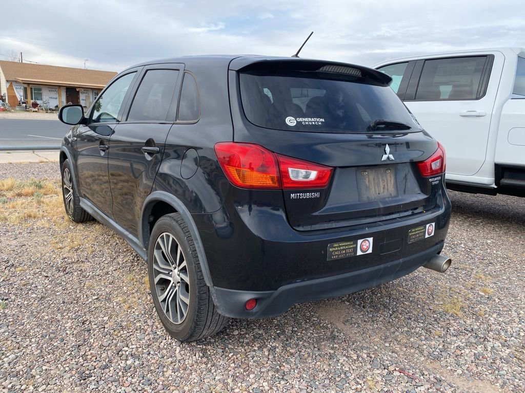 Used 2016 Mitsubishi Outlander Sport ES FWD image 3