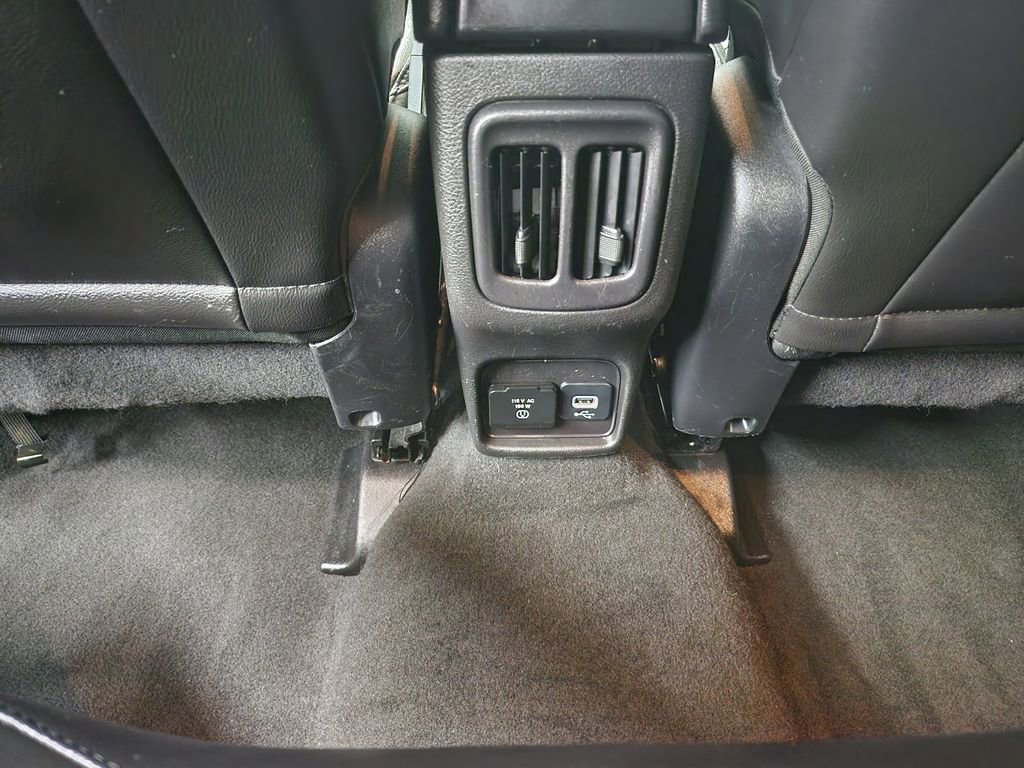 Used 2018 Jeep Compass Limited image 25