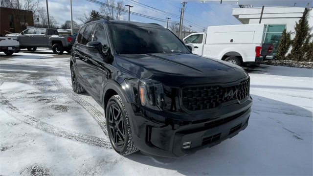 Used 2025 Kia Telluride SX X-Line image 4