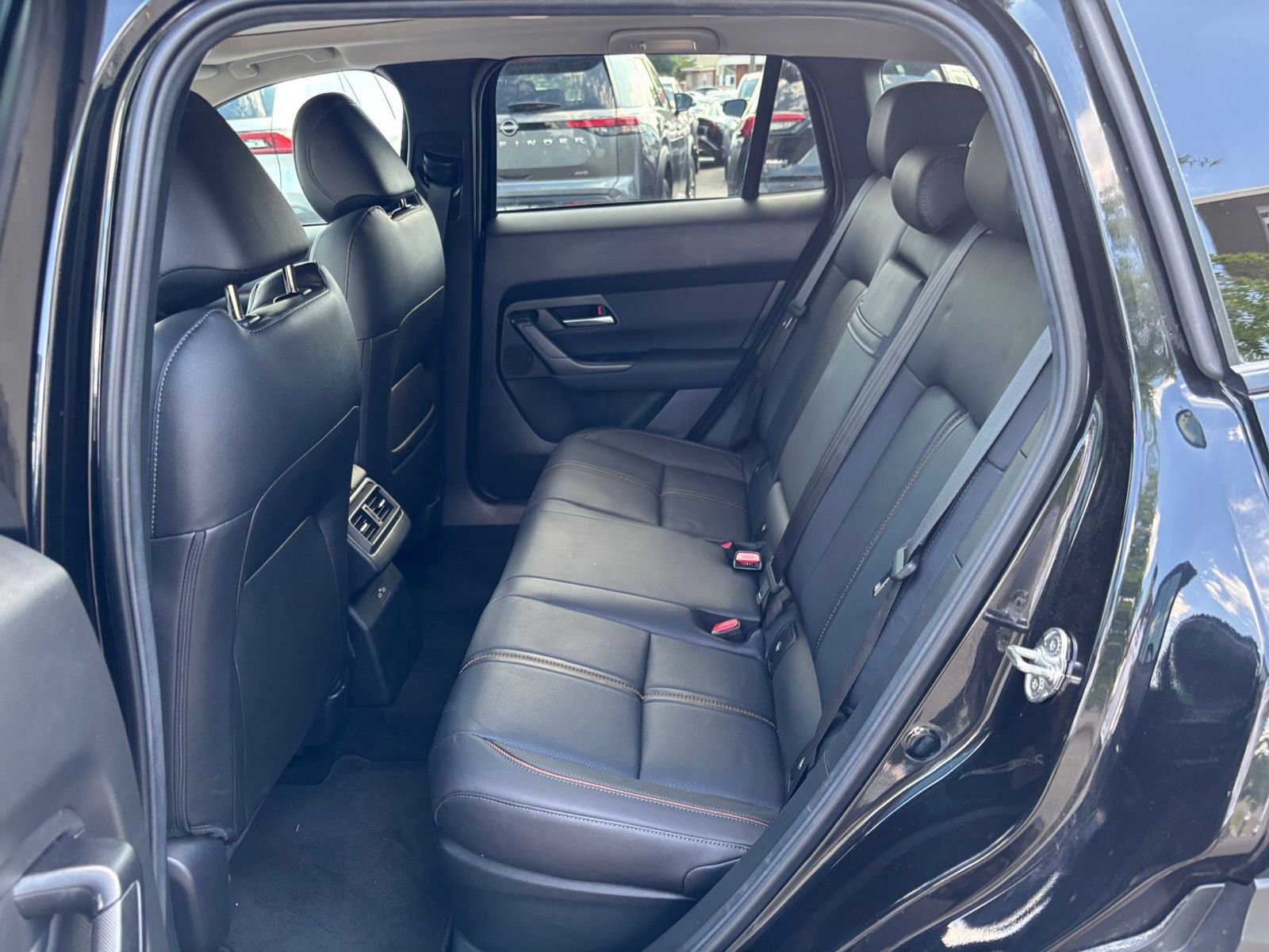 Used 2025 MAZDA CX-50 2.5 Hybrid w/ Premium Plus Pkg AWD/4WD image 27