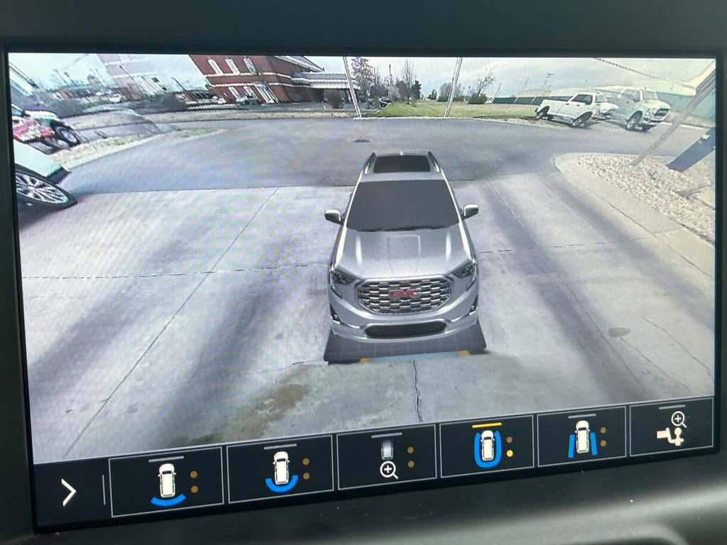 Used 2020 GMC Terrain Denali w/ Denali Premium Package image 26