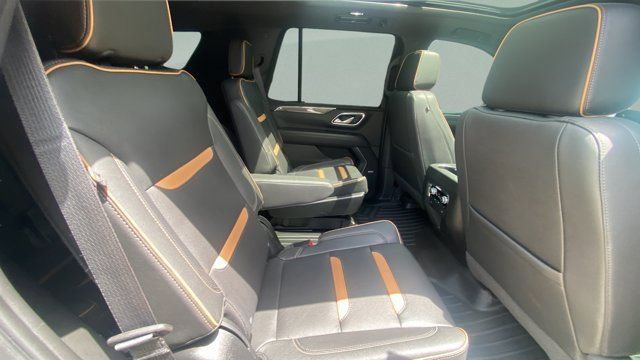 Used 2023 GMC Yukon AT4 w/ AT4 Premium Plus Package AWD/4WD image 25