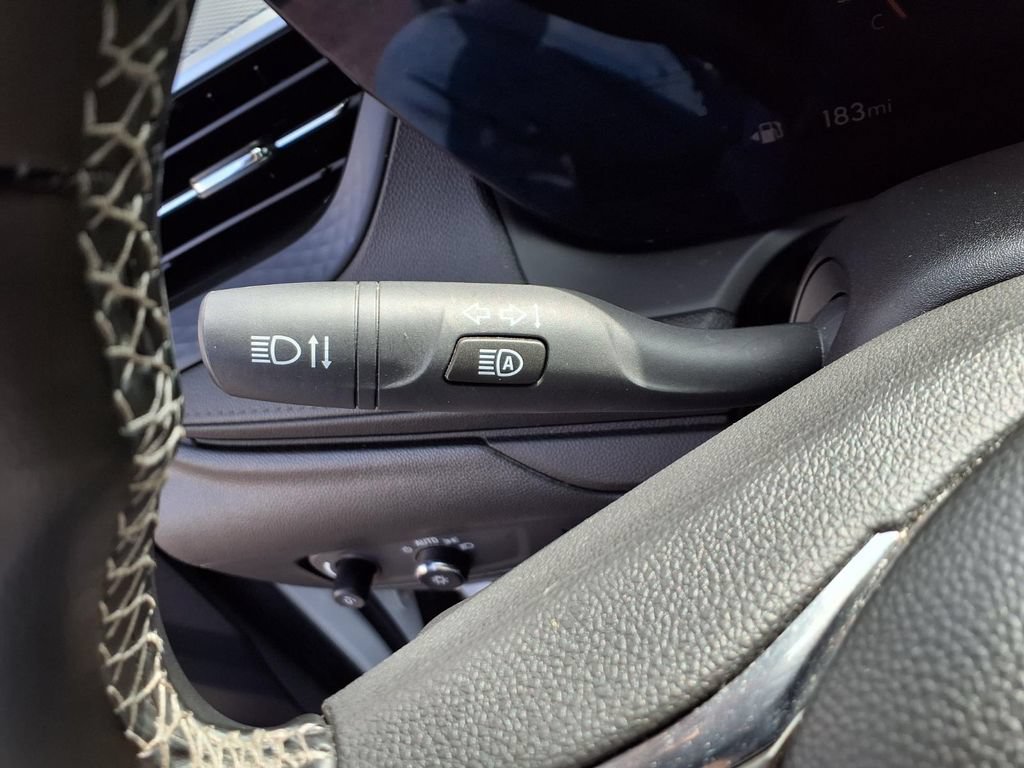 Certified 2024 Buick Encore GX Preferred FWD image 10