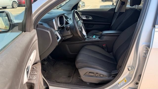 Used 2015 Chevrolet Equinox LT w/ Driver Convenience Package FWD image 13