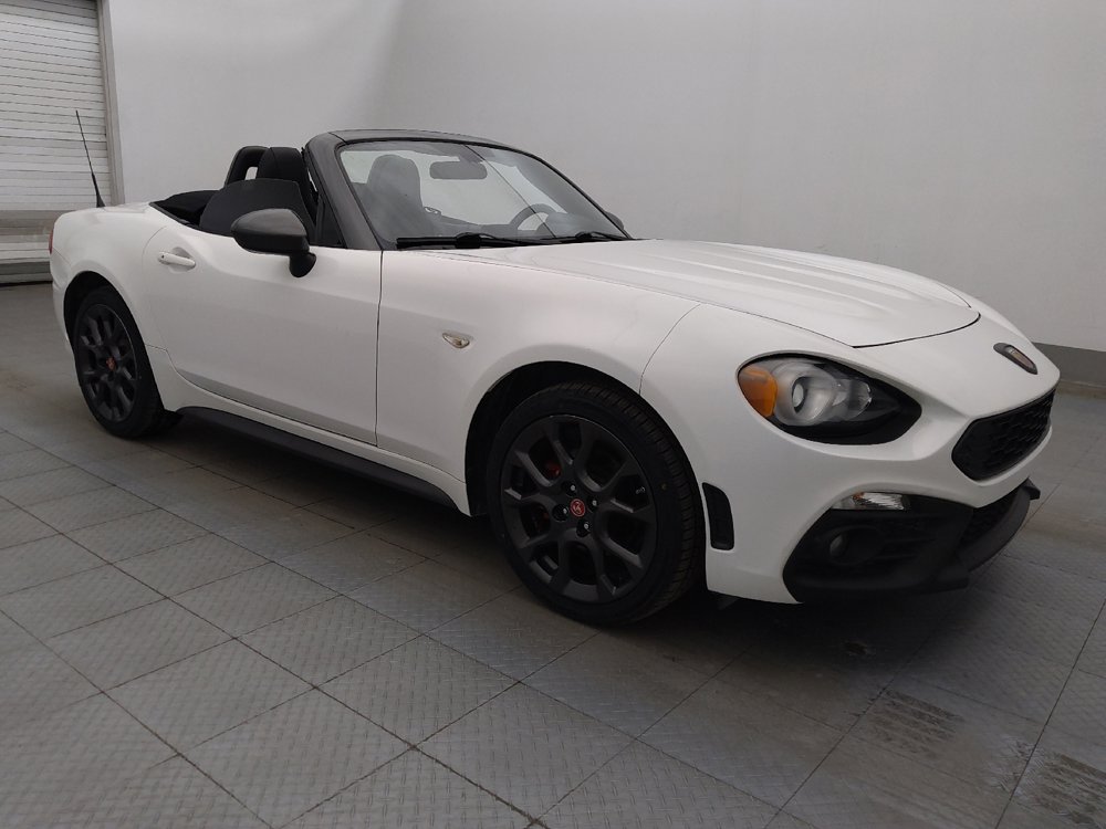 Used 2017 FIAT 124 Spider Abarth RWD image 11