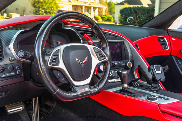 Used 2016 Chevrolet Corvette Z06 w/ 3LZ Preferred Equipment Group image 60