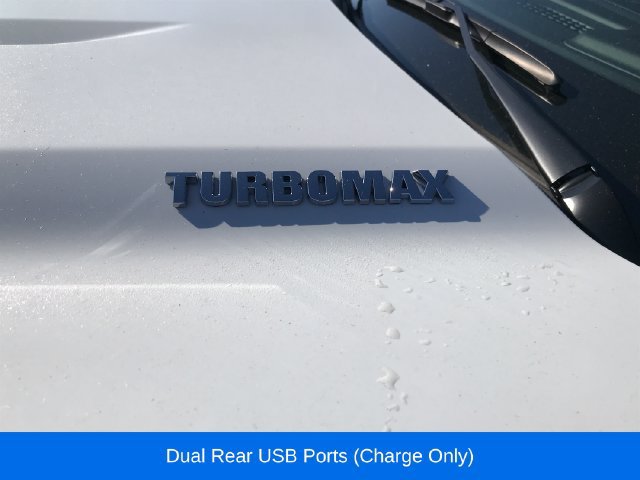 Used 2024 Chevrolet Silverado 1500 LT AWD/4WD image 4
