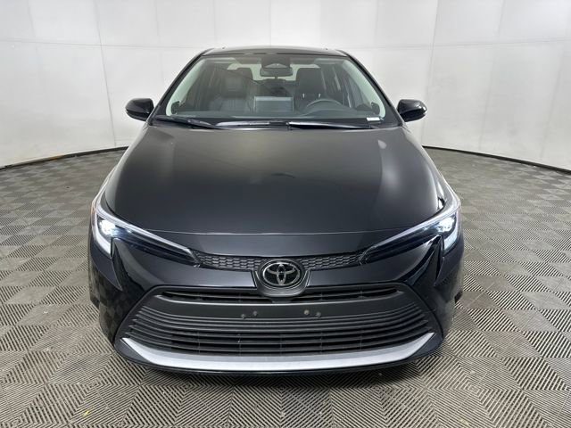 Used 2026 Toyota Corolla XLE image 8