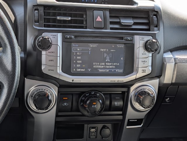 Used 2017 Toyota 4Runner SR5 Premium RWD image 15