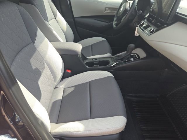 Used 2024 Toyota Corolla LE image 11