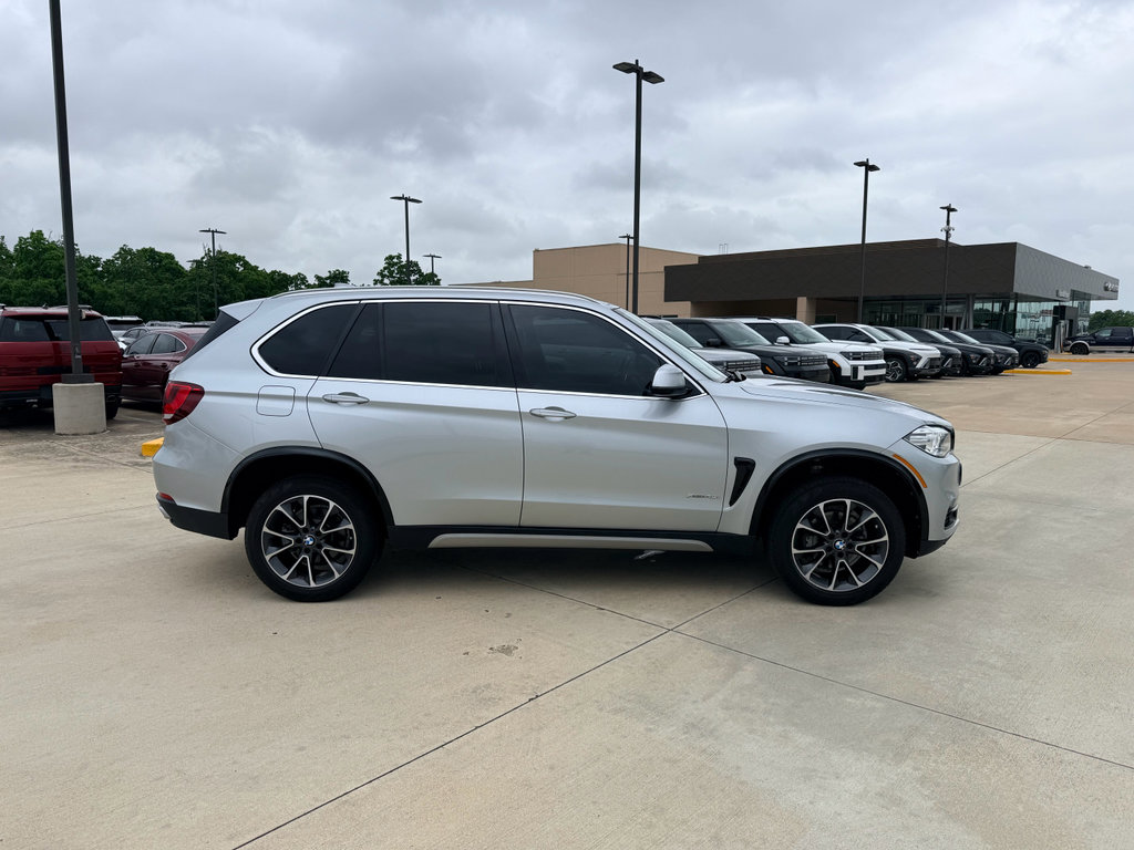 Used 2018 BMW X5 sDrive35i w/ Premium Package RWD image 4