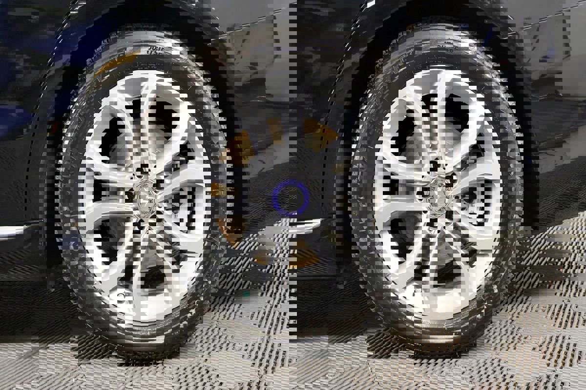 Used 2015 Mercedes-Benz C 300 Sport image 61