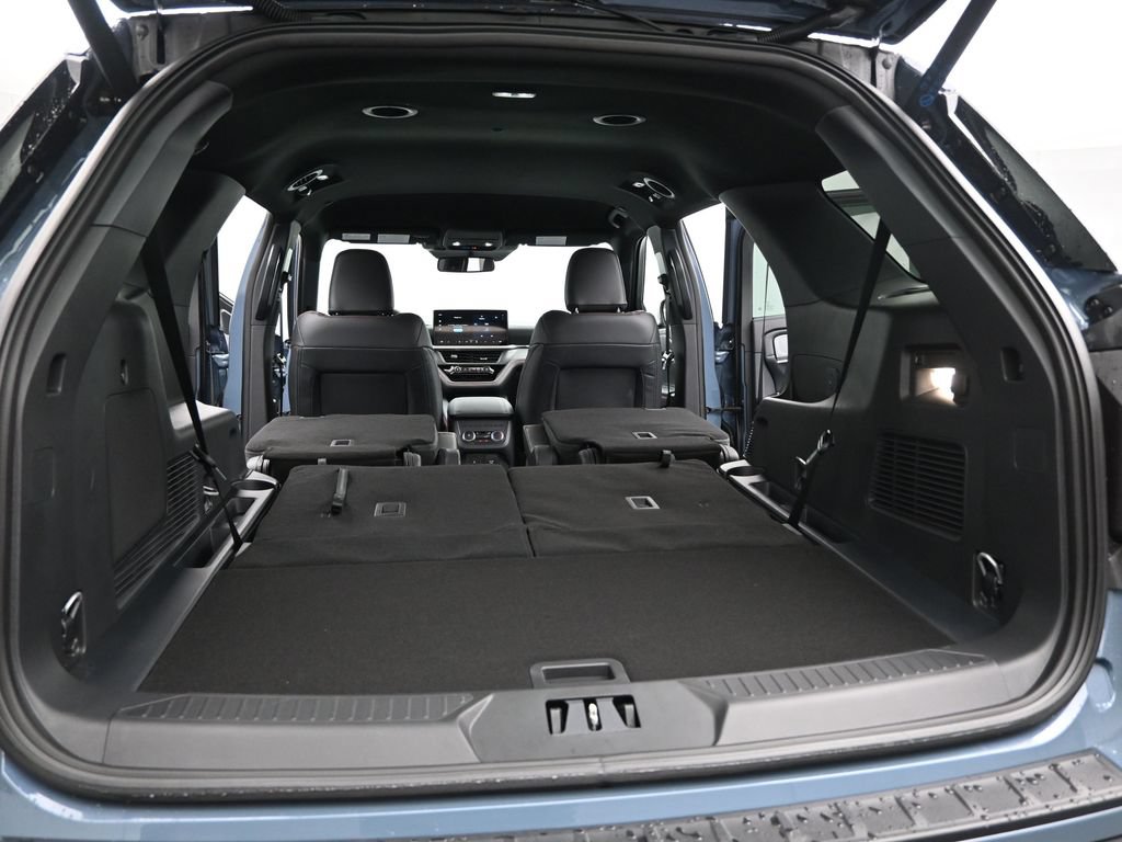 New 2026 Ford Explorer ST-Line w/ ST-Line Street Pack RWD image 22
