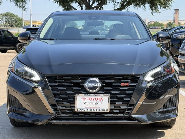 Used 2023 Nissan Altima 2.0 SR FWD image 8