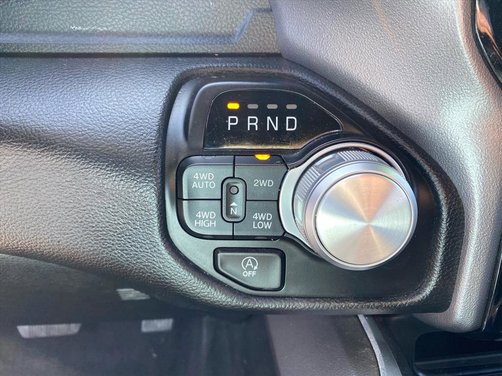 Used 2023 RAM 1500 Laramie AWD/4WD image 12