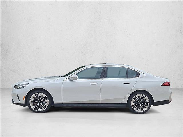 Used 2024 BMW 530i RWD image 9