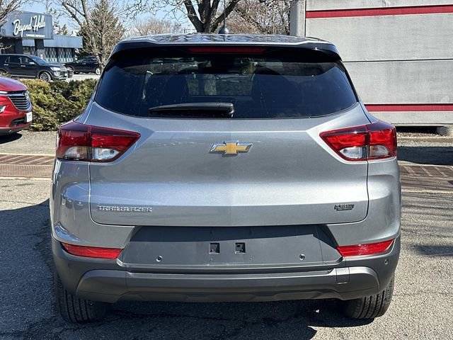 Used 2026 Chevrolet TrailBlazer LS w/ LS Convenience Package image 3